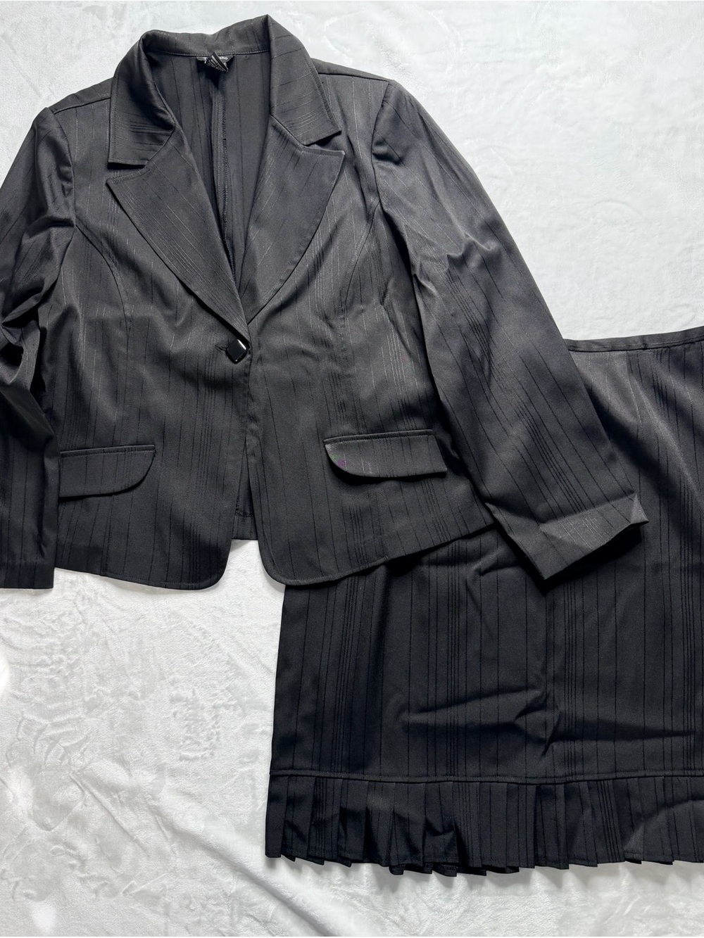 Women’s Black Pinstripe Tailored Blazer & Skirt Set Suit 2 Piece Set